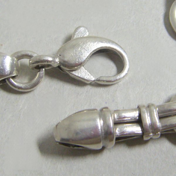 (n1079)Gargantilla de plata con cadenas de eslabones y circulos.